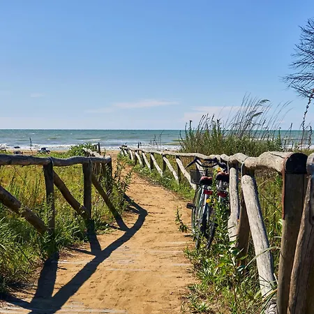 One Bedroom Coastal Gem - Beahost * Bibione