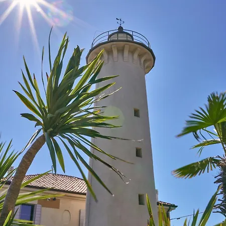 One Bedroom Coastal Gem - Beahost Apartamento *